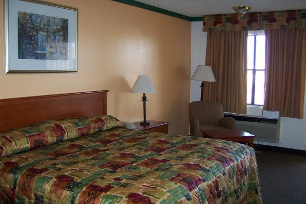 REGENCY INN FAIRFIELD (Fairfield)